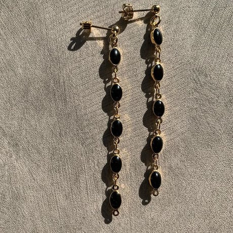 gold black long beads pierce・earring