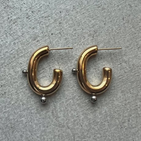 《予約販売》gold hoop pochi pochi silver stone pieace earring