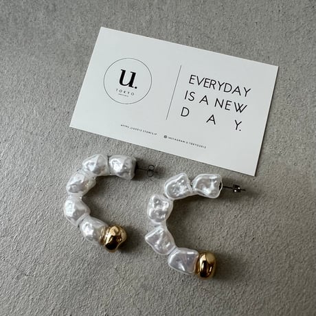 baroque pearl curve gold beads pierce earring