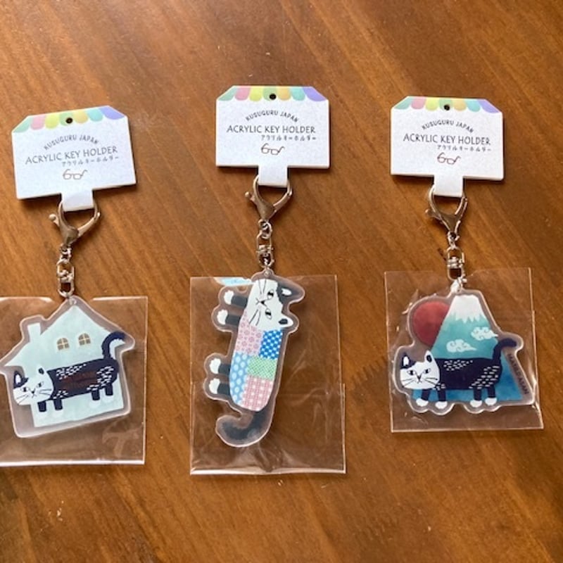 いつも一緒に！アクリルキーホルダー マチルダさん | 保護ねこカフェ
