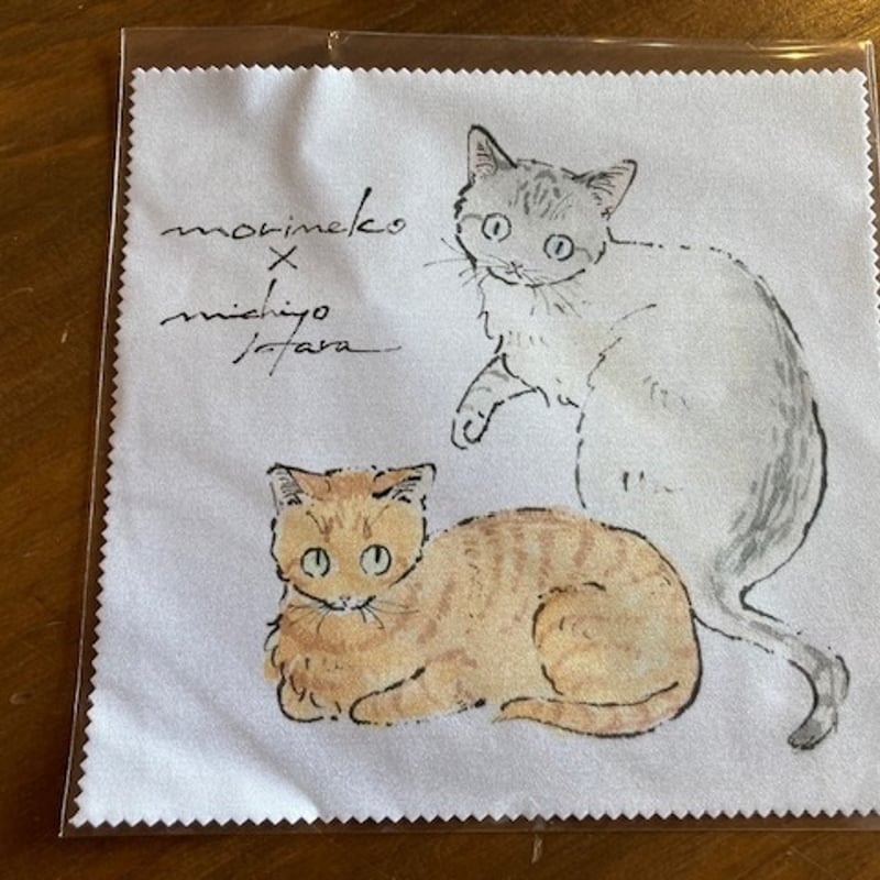 ここでしか買えません！ハラミチヨさんイラストめがね拭き モデルは