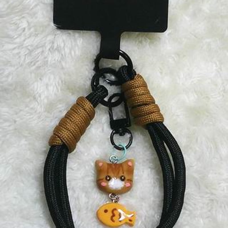 しっぽのおうち応援！にゃんことおさかなの腕かけスマホストラップ