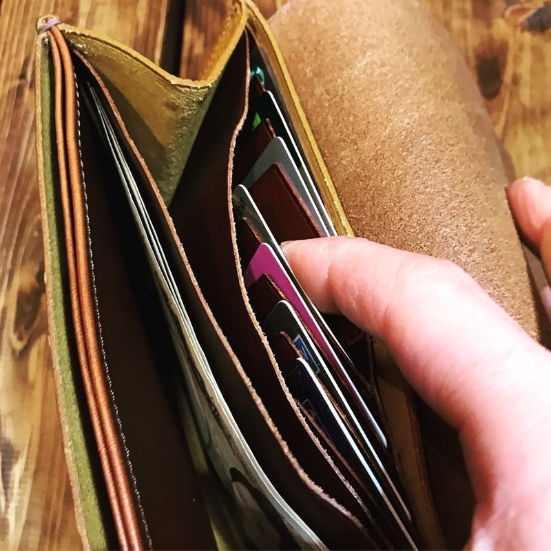 Dew-003】長財布（スリム版）5色展開 ミネルバ・ボックス | m