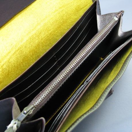 差し込み長財布