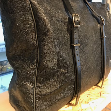 ホースシュリンク　トートバッグ 黒