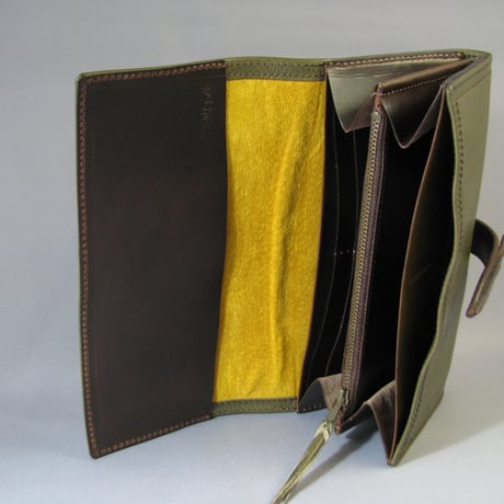 差し込み長財布