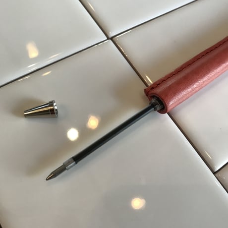 革巻きボールペン