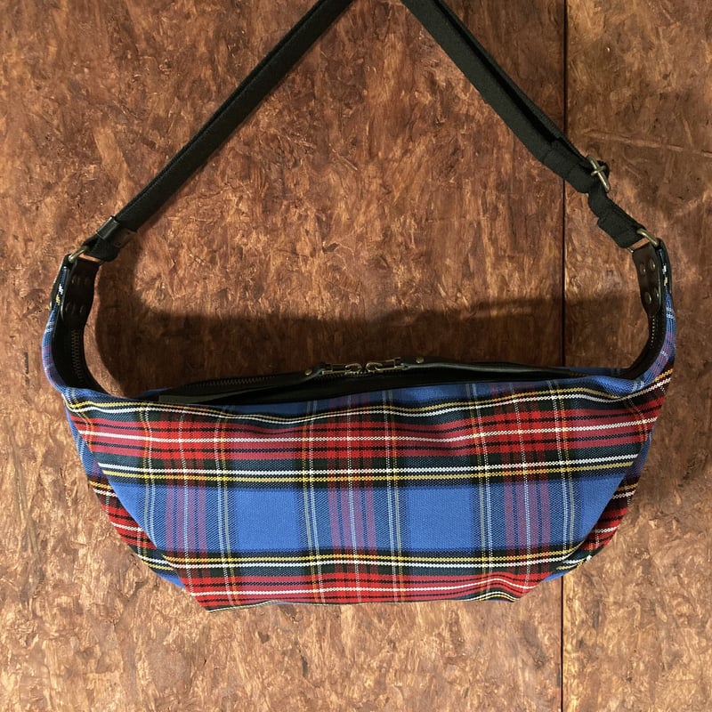 週末特価！BLUE LABEL チェック柄 マザーズバッグ 週末特価！BLUE LABEL チェック柄 マザーズバッグ