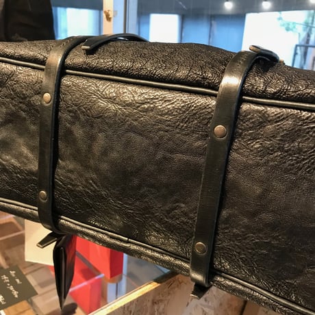 ホースシュリンク　トートバッグ 黒