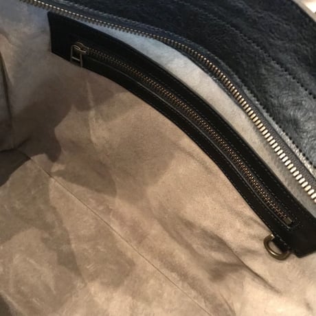 ホースシュリンク　トートバッグ 黒