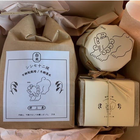 【お歳暮&贈り物】新米（あきたこまち・白米）450g / クロガネモチの蜂蜜/米ぬか石鹸/詰合せ