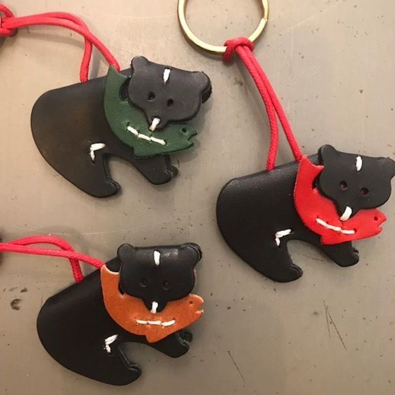 benlly's original / クマシャケ キーホルダー | benlly's & job