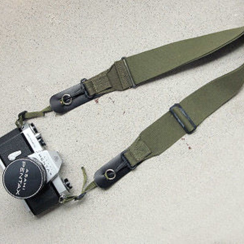 ARMY camera strap + | benlly's & job ARMY camera strap + | benlly's & job