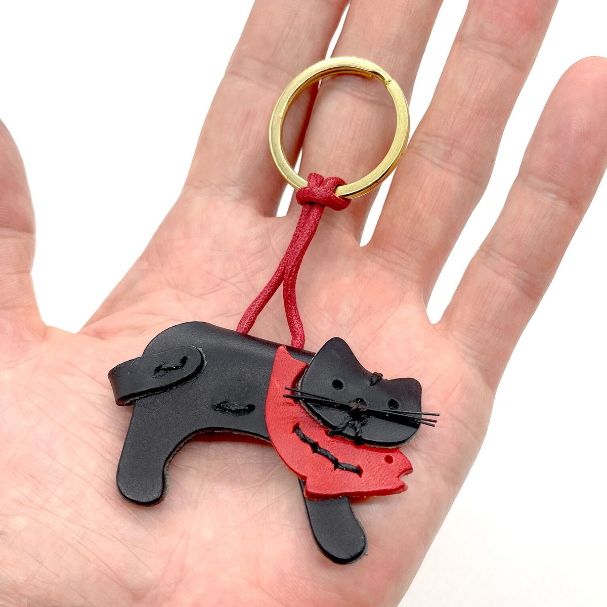 カヤ ☪︎⋆☽様お取り置きですNo234 星 猫 レジン ペンダント