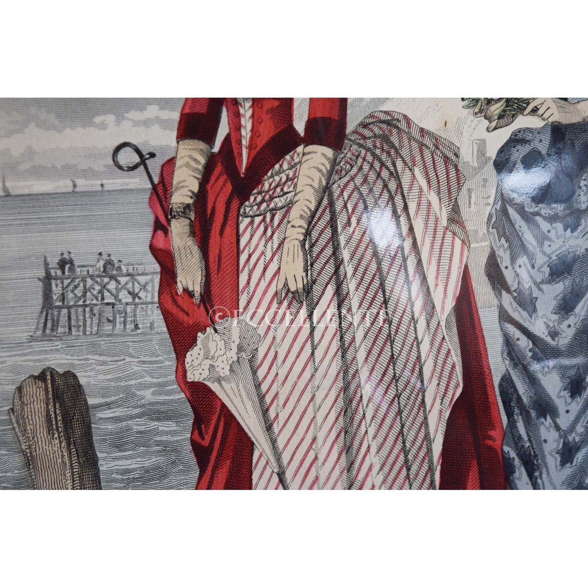 アンティーク雑貨】リトグラフ 19世紀モードスナップ（レッド・ブルー