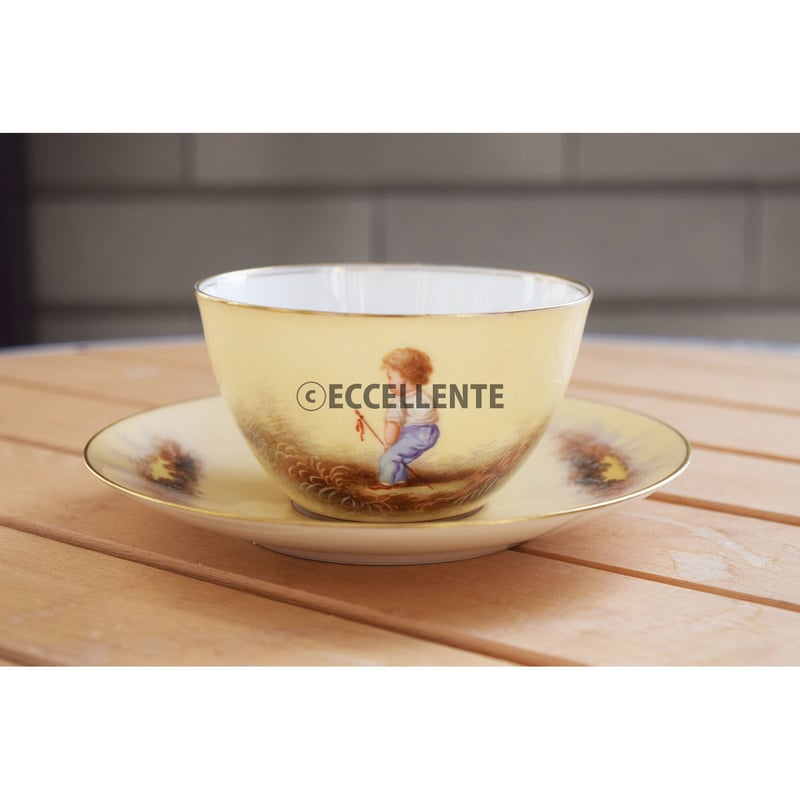 アンティーク洋食器】ティーカップ&ソーサー6客+シュガー アンティーク洋食器】ティーカップ&ソーサー6客+シュガー