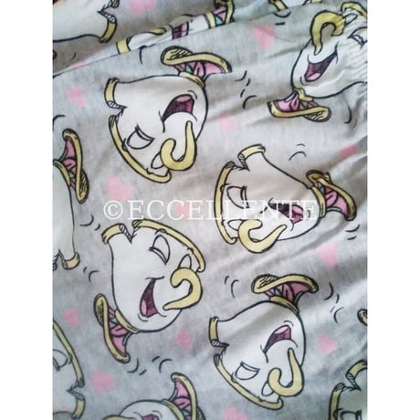 【プライマークホーム】PRIMARK HOME x DISNEY　ナイトウェア上下セット　ショートパンツ　シリーズ①