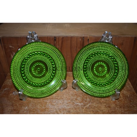 【北欧ヴィンテージ】【ヌータヤルヴィ】【オイバ・トイッカ】カステヘルミ　ライム　プレート14cm（ペア）