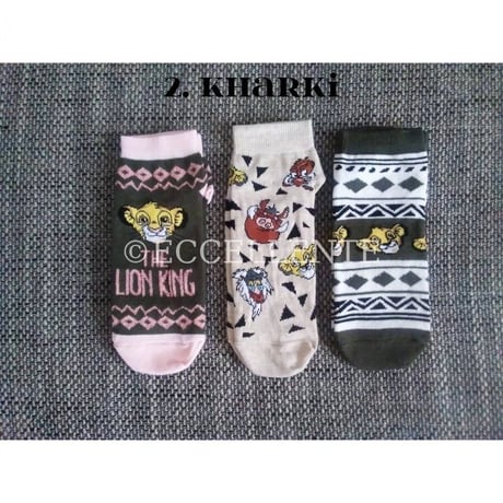 【プライマーク】PRIMARK x DISNEY　キャラクターシューライナー　３足セット 　シリーズ②