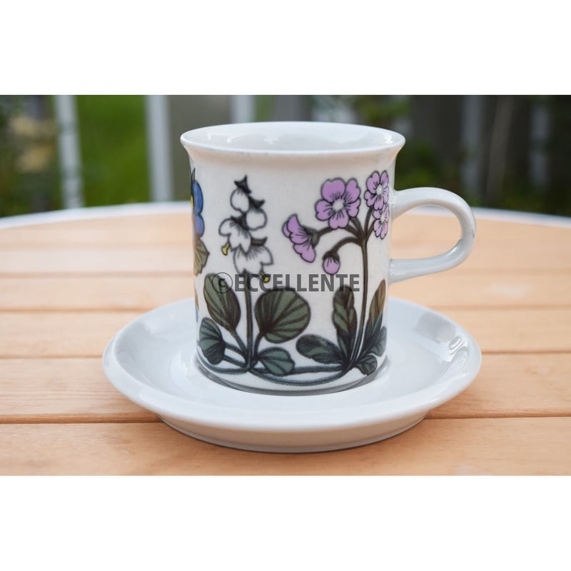 北欧ヴィンテージ】【アラビア】【エステリ・トムラ】フローラ  