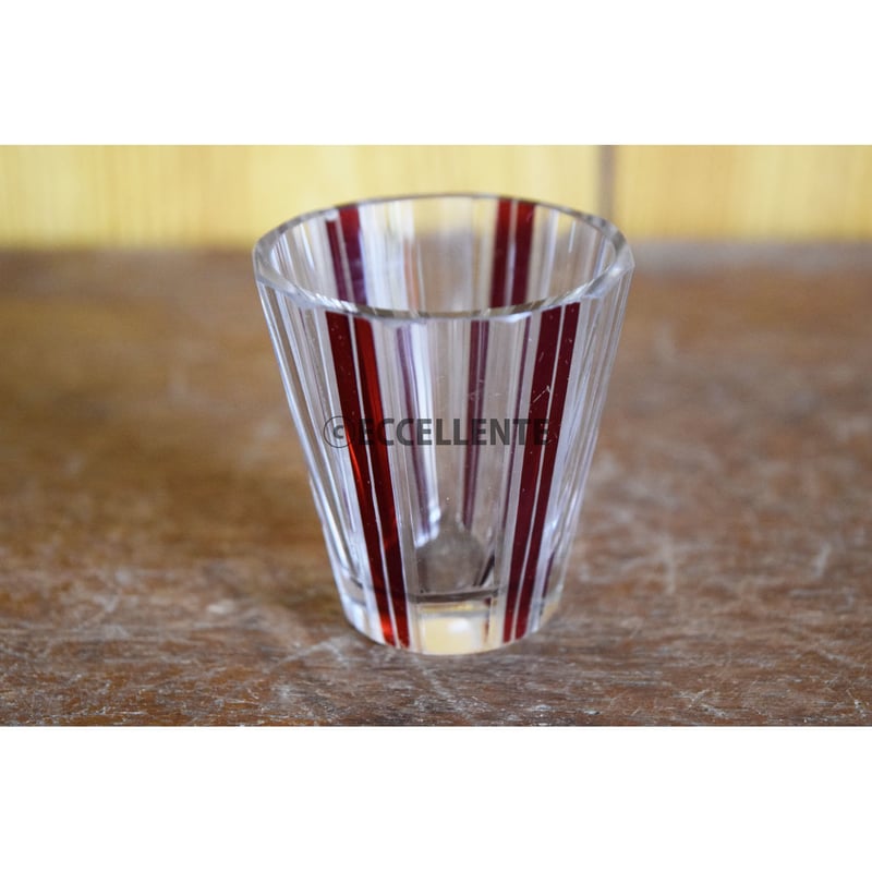 フランスアンティーク アールデコのショットグラス 1910〜1920年頃 3個 フランスアンティーク アールデコのショットグラス 1910〜1920年頃 3個