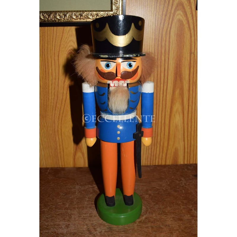 くるみ割り人形　木製　ヴィンテージ 高さ約61㌢　大きい くるみ割り人形 木製 ヴィンテージ 高さ約61㌢ 大きい くるみ割り人形