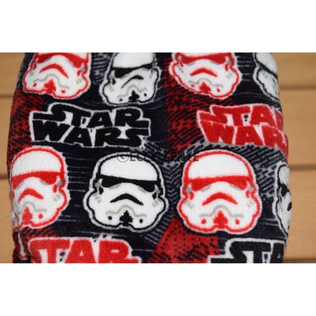 【プライマーク】PRIMARK x STAR WARS　スターウォーズもこもこルームシューズ