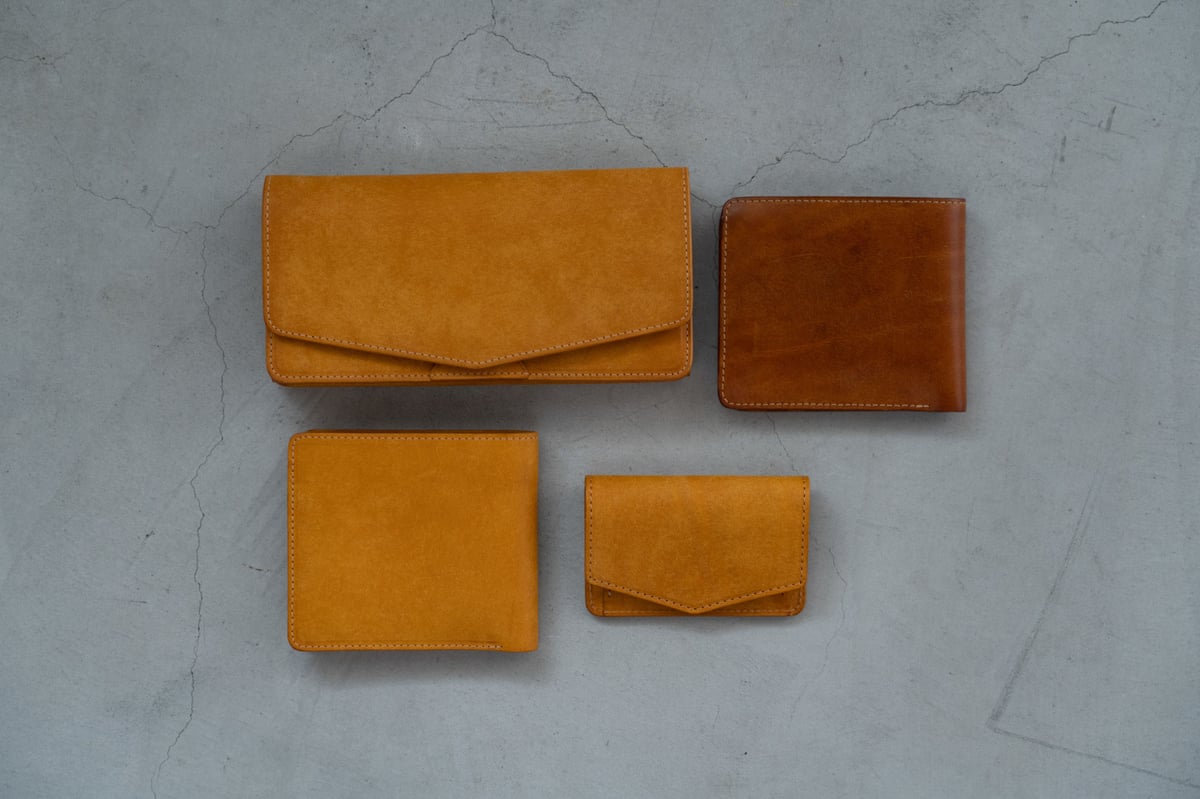 【美品】entoan マスタード half wallet ハーフウォレット half wallet(マスタード) | entoan web store