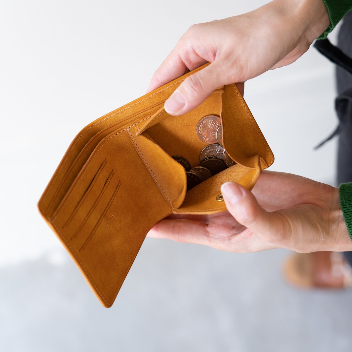 【美品】entoan マスタード half wallet ハーフウォレット half wallet(マスタード) | entoan web store