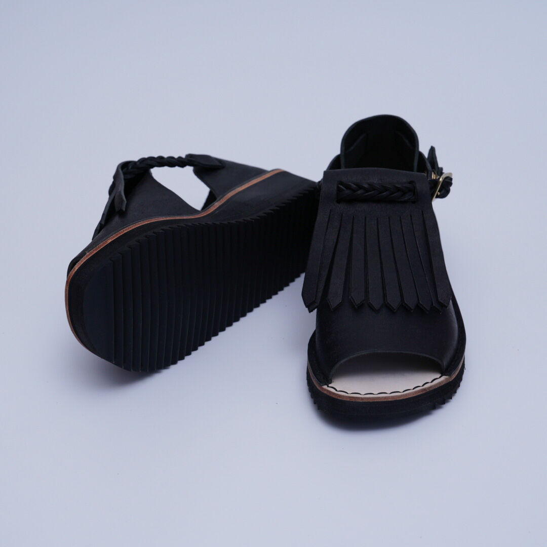 フリンジ付きブラックサンダル フリンジサンダル（ブラック） | entoan web store