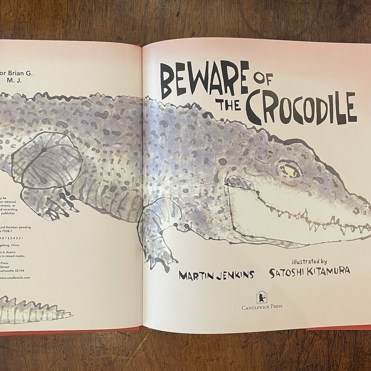 BEWARE OF THE CROCODILE」Martin Jenkins Satoshi