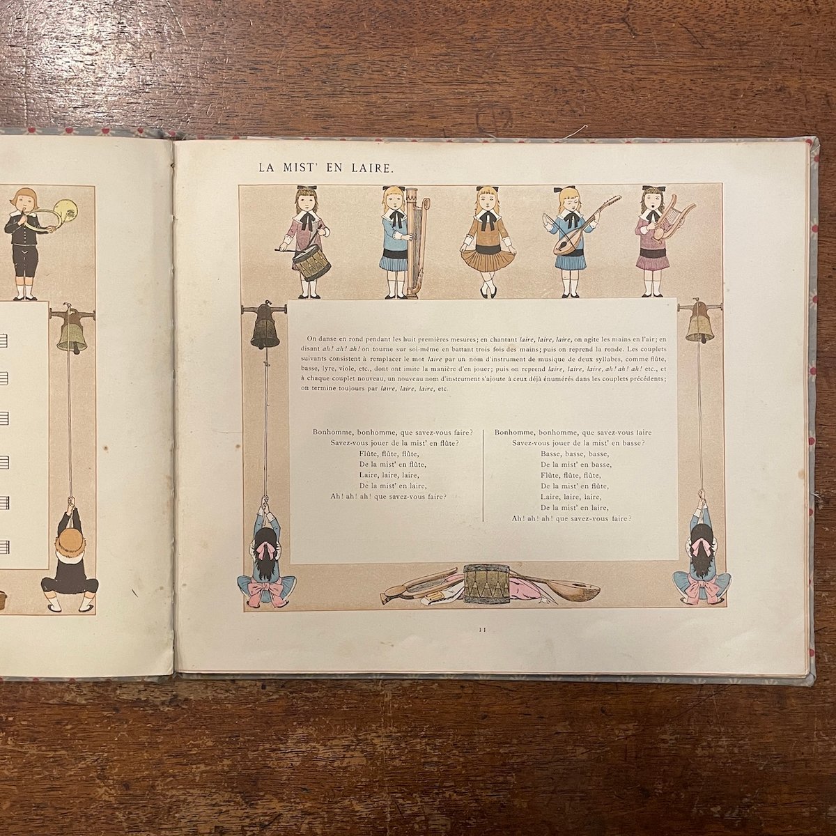 VIEILLES CHANSONS ET RONDES 絵本 楽譜 フランス