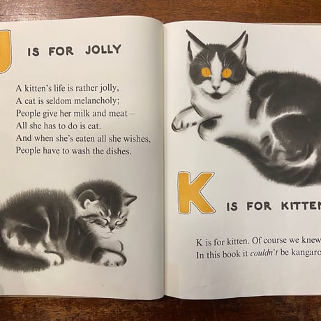 「THE KITTENS' ABC（1965年）」Clare Turlay Newberry（クレア・ターレー・ニューベリー）