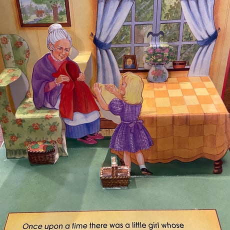 「Little Red Riding Hood Pop-Up Book」