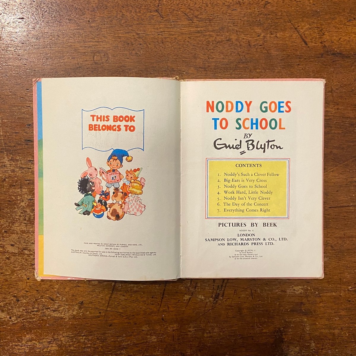 NODDY GOES TO SCHOOL」Enid Blyton（イーニッド・ブライトン）