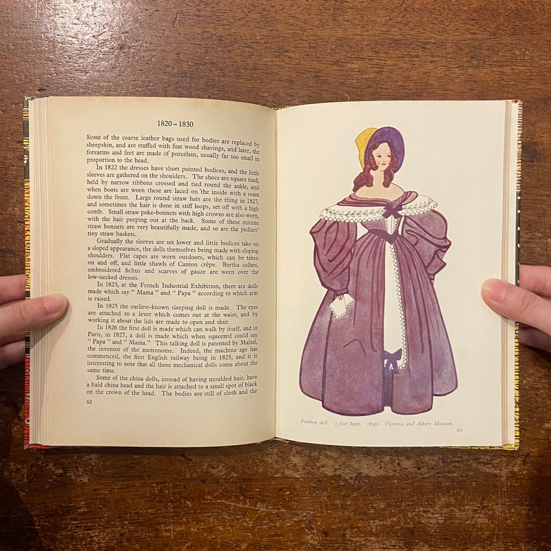 A Book of Toys by Gwen White アンティーク本イラスト A BOOK OF DOLLS」Gwen White | Frobergue online