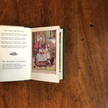 「A Lillte Book of OLD RHYMES」Cicely M. Barker（シシリー・メアリー・バーカー）