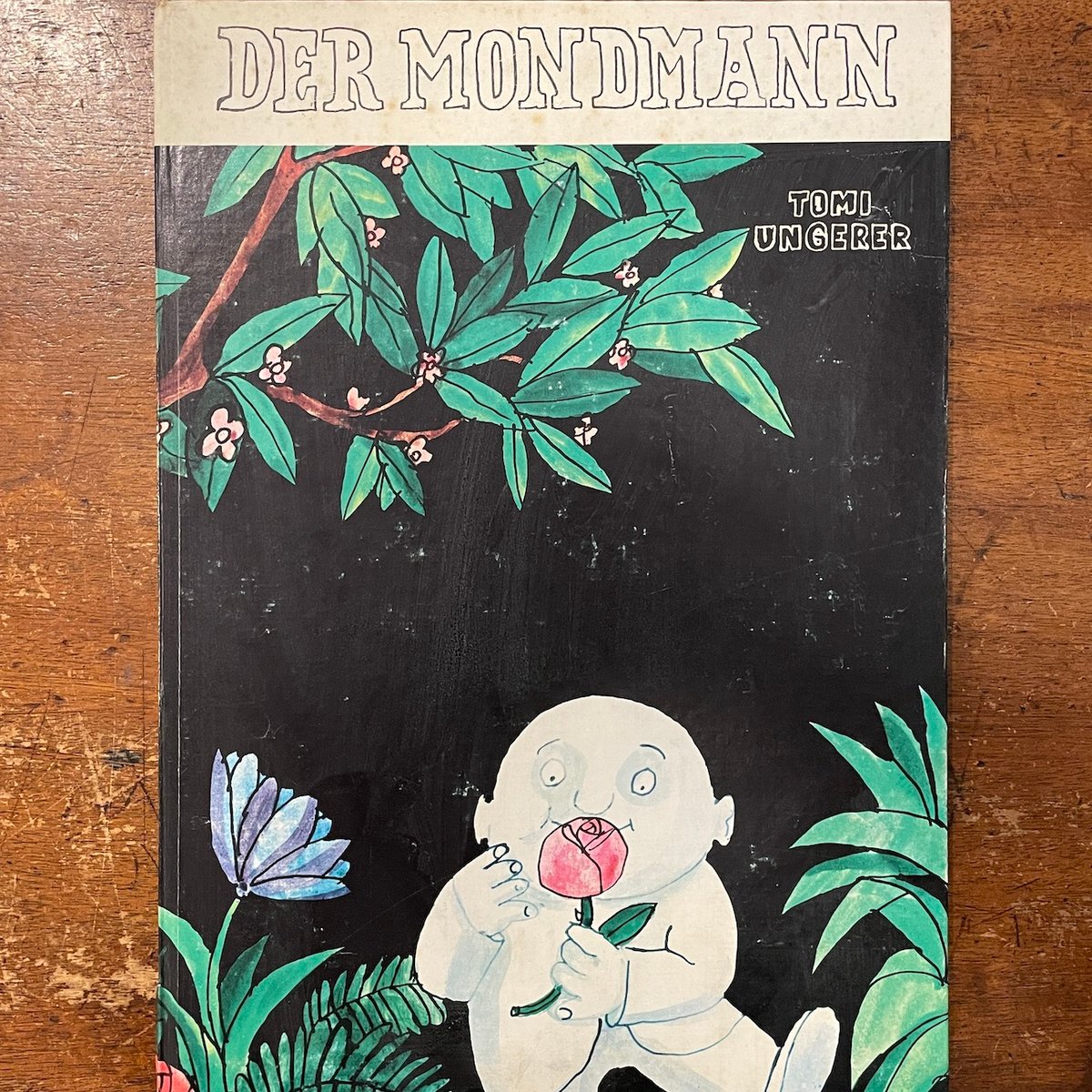 『MOON MAN』(ムーン マン)TOMI UNGERER(トミーウンゲラー) Moon Man: Ungerer, Tomi: 9780060262358: Amazon.com: Books