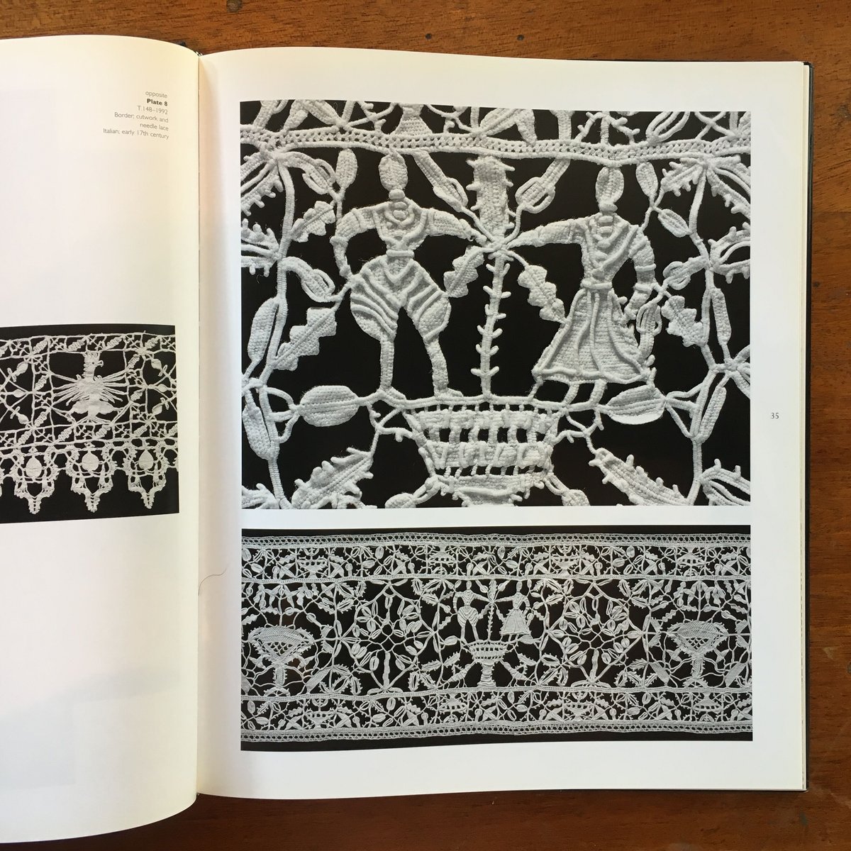 LACE　VICTORIA AND  MUSEUM LACE From the Victoria and Albert Museum」Clare