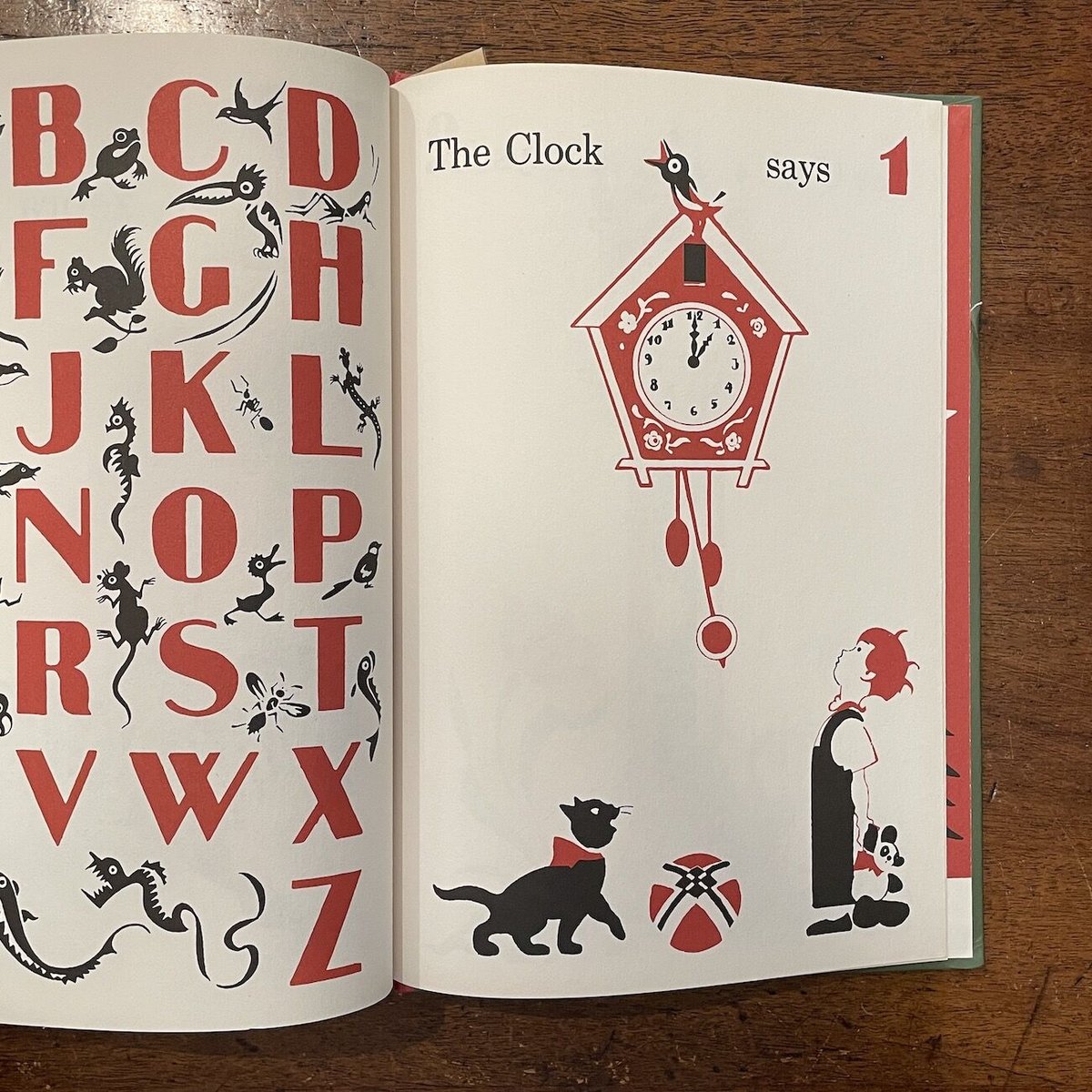 RD19 洋書絵本 A CHILD'S FIRST BOOK エイナル・ネルマン fit=scale-down,w=1200