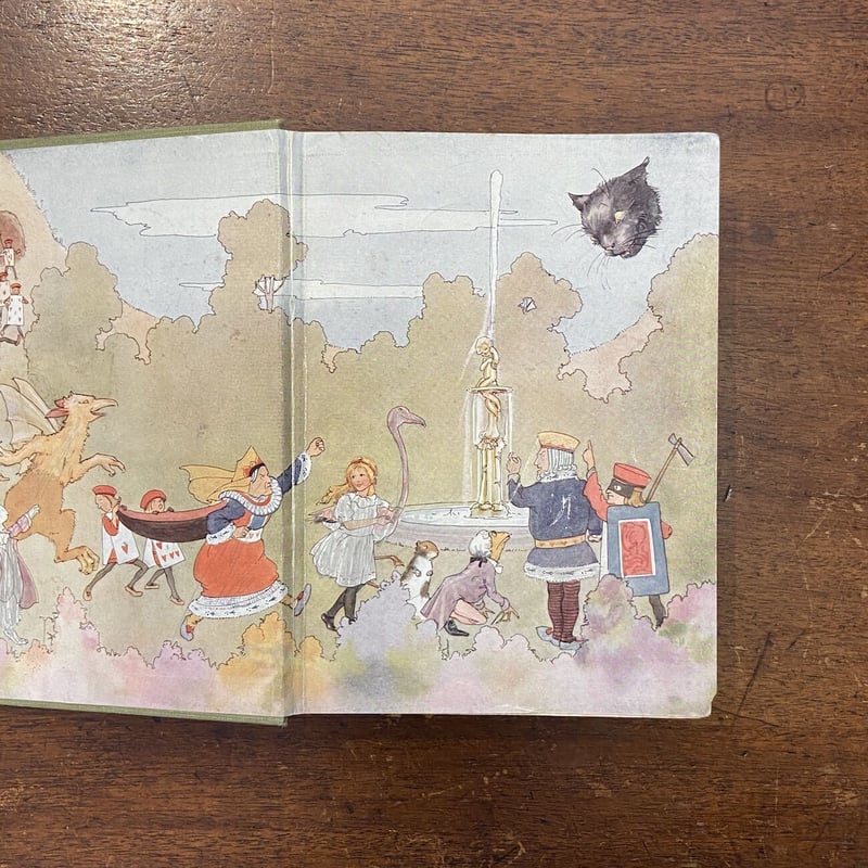 ALICE IN WONDERLAND（1920〜30年頃）」Lewis Carroll M