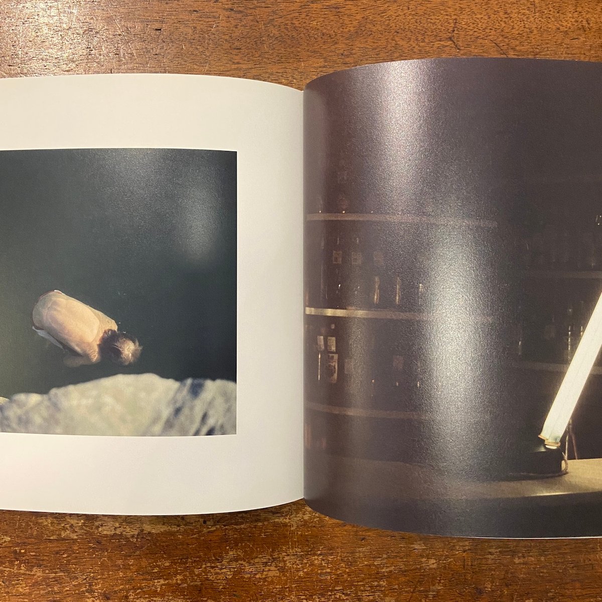 アート・デザイン・音楽 Martina Hoogland Ivanow: Far Too Close Far Too Close」Martina Hoogland Ivanow | Frober