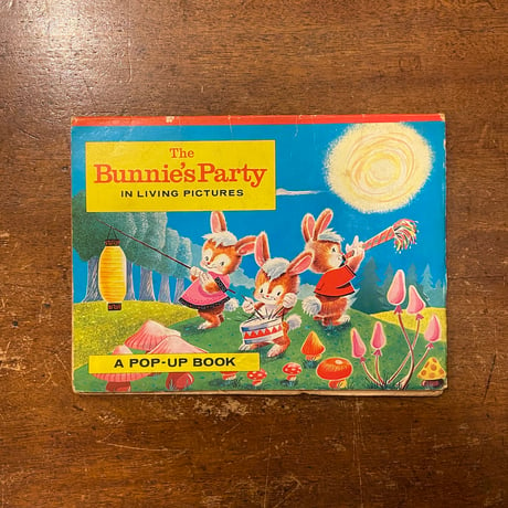 「Bunnie's Party IN LIVING PICTURES」