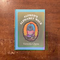 「ALFRED'S ALPHABET WALK」Victoria Chess