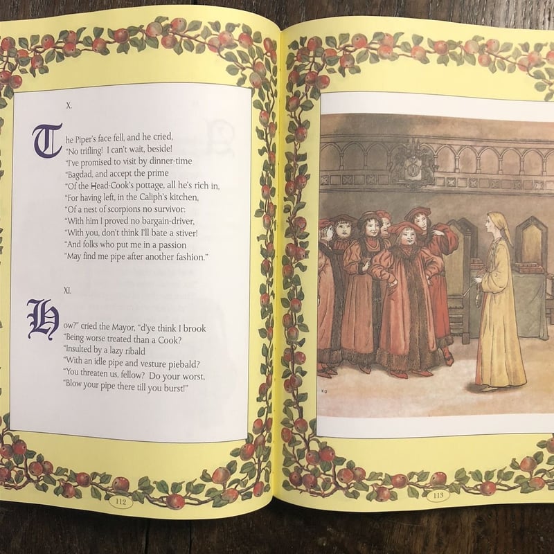 洋書 The  KATE  GREENAWAY  TREASURY The Kate Greenaway Treasury by Kate Greenaway | Search for