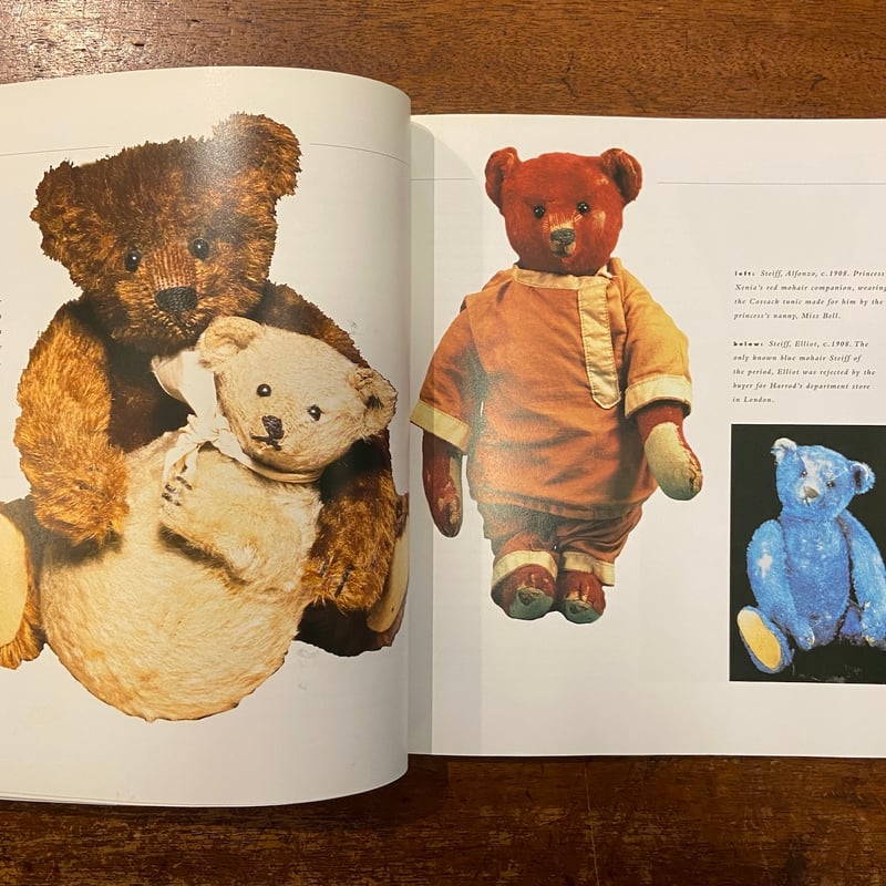 Christie's Century of Teddy Bears」Leyla Manier
