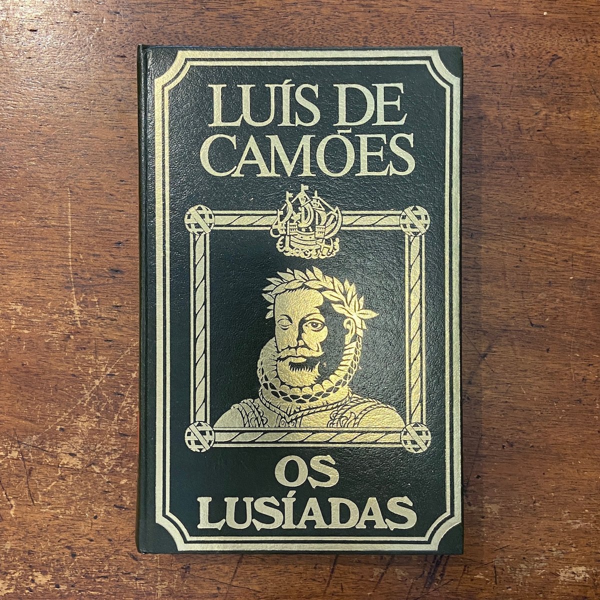 Camões : OS LUSÍADAS\" (ウズ・ルジアダス) ポルトガル語 Os Lusíadas [paperback] Camões, Luís de: Luís de Camões
