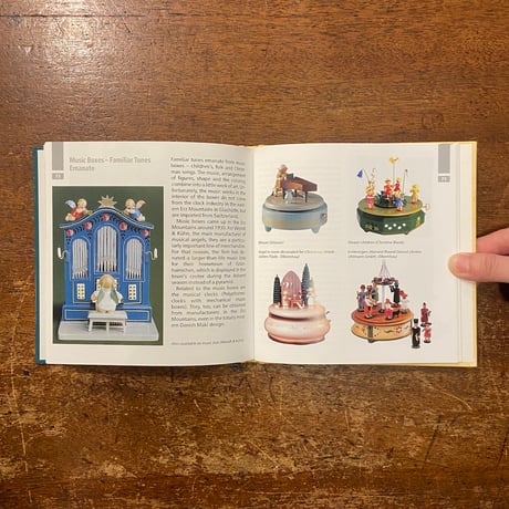 「Tales of Arks, Angels and Nutcrackers：Folk Art from the Erz Mountains」Ehrhardt Heinold