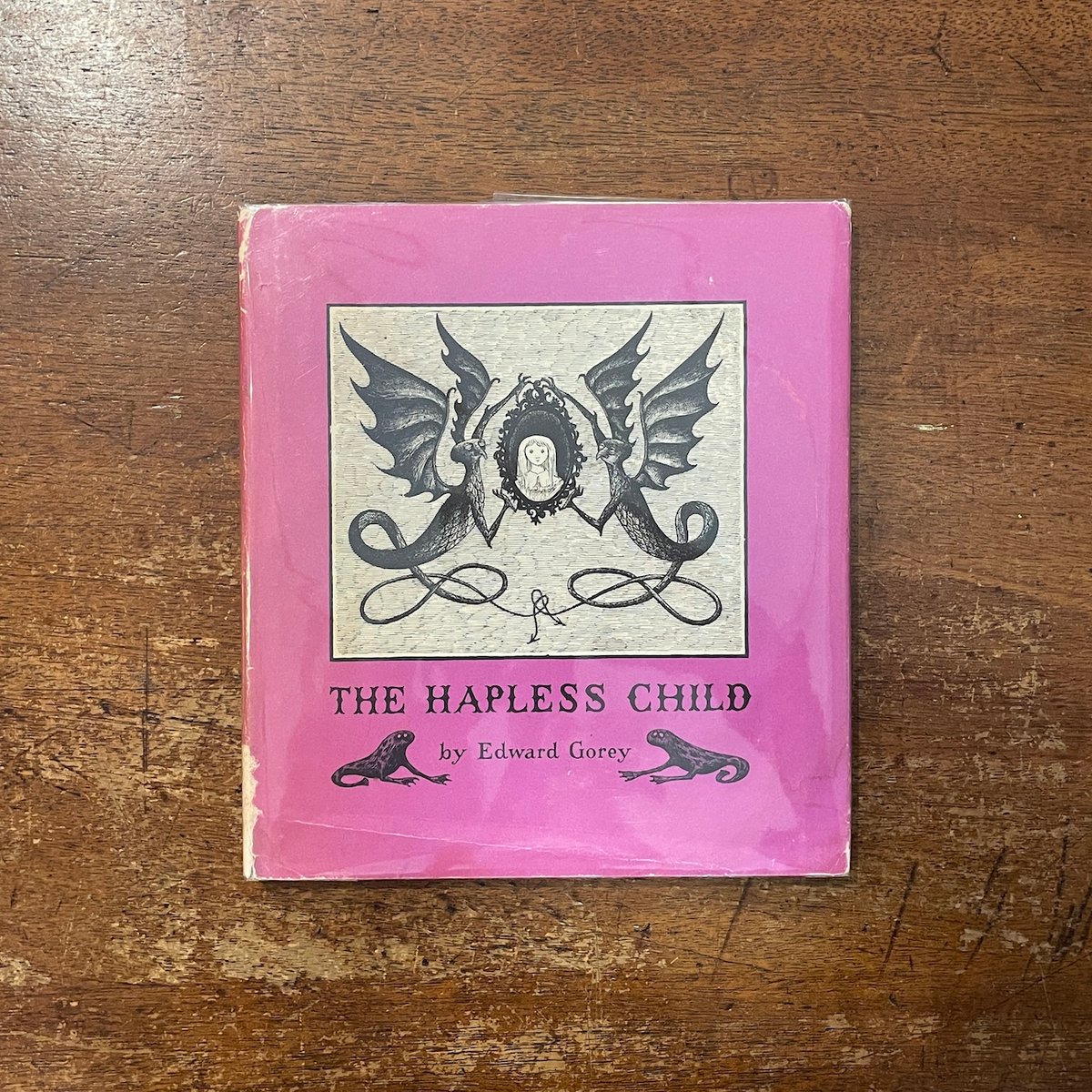 THE HAPLESS CHILD」Edward Gorey（エドワード・ゴーリー） | F