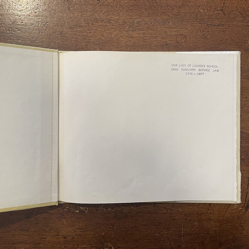 WORLD FULL OF HORSES」Dahlov Ipcar（ダーロフ・イプカー） |